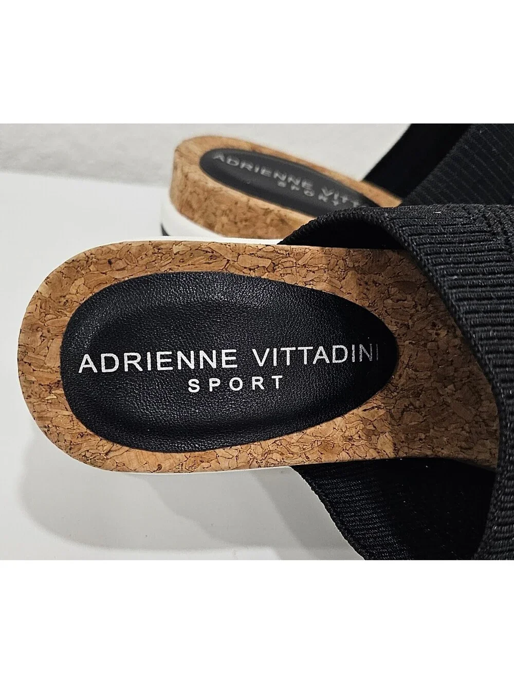 Adrienne Vittadini sawtooth design